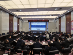 配合鞭策学院各项事业再上新台